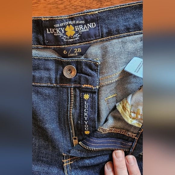 Lucky Brand Mid Rise Sweet Flare Jeans - Picture 5 of 9